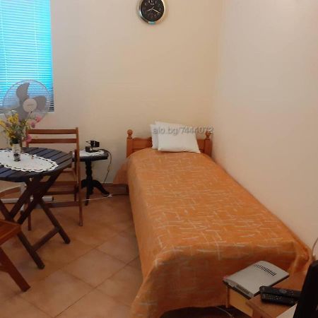 Private Studio Intsaraki - Sveti Vlas Eksteriør billede