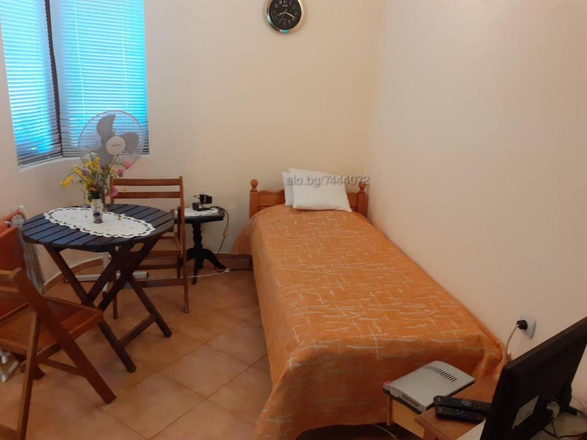 Private Studio Intsaraki - Sveti Vlas Eksteriør billede