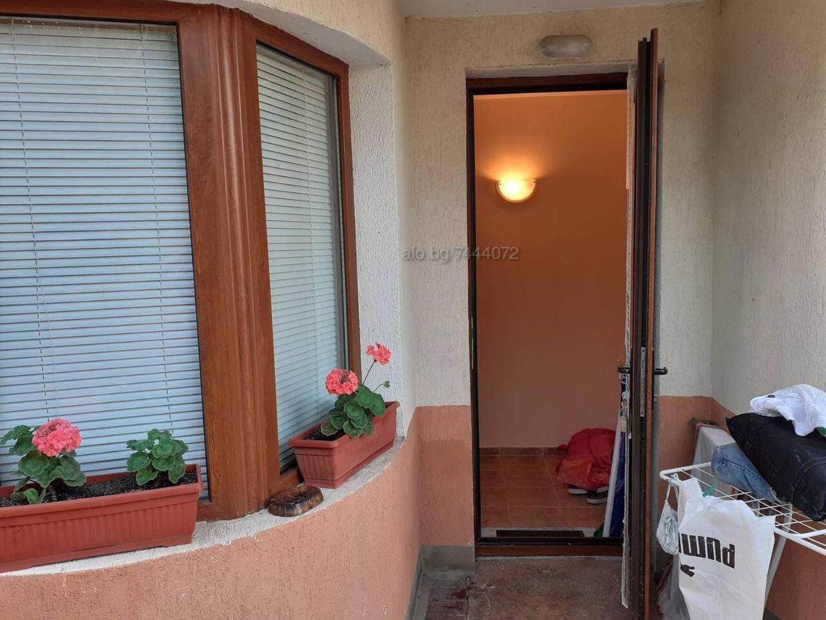 Private Studio Intsaraki - Sveti Vlas Eksteriør billede
